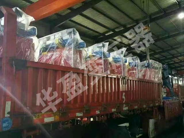 济南干式变压器发货现场